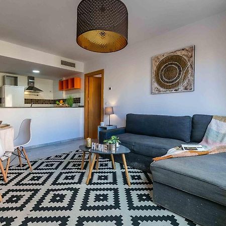 Carlos Haya Beautiful Apartment With Parking 马拉加 外观 照片
